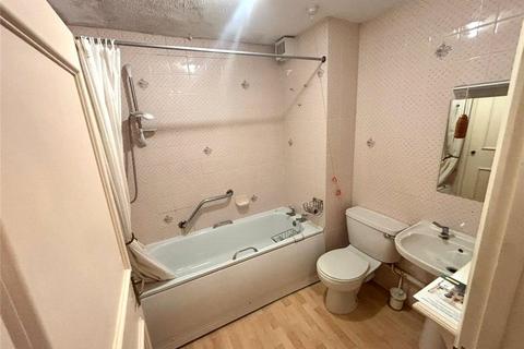 1 bedroom flat for sale, Forest Close, Chislehurst, Kent, BR7