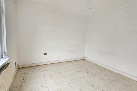 4 bedroom house for sale, Buxton Street, Leicester