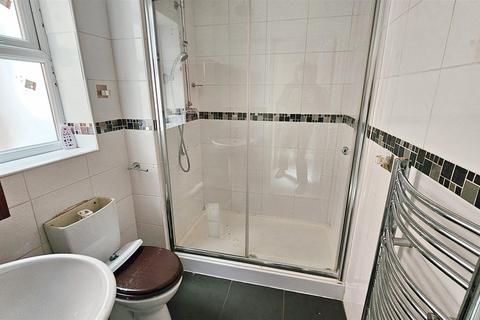 4 bedroom house for sale, Buxton Street, Leicester