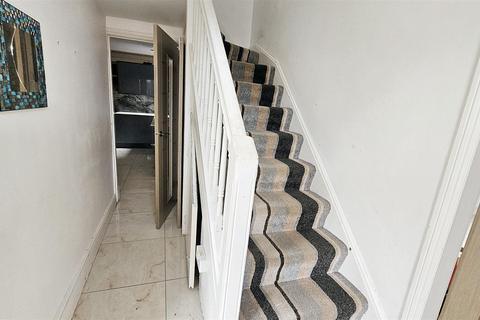 4 bedroom house for sale, Buxton Street, Leicester