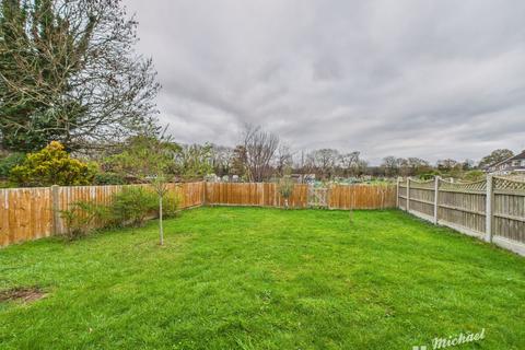 undefined, Bedgrove, Aylesbury, Buckinghamshire