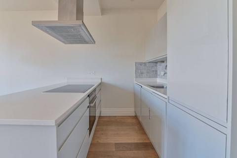 2 bedroom flat for sale, Grafton Road, Camden, London, NW5
