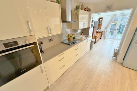undefined, Fry Close, Romford, RM5