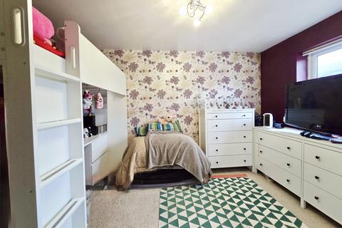 1 bedroom semi-detached house for sale, Dorney Way,  Hounslow, TW4