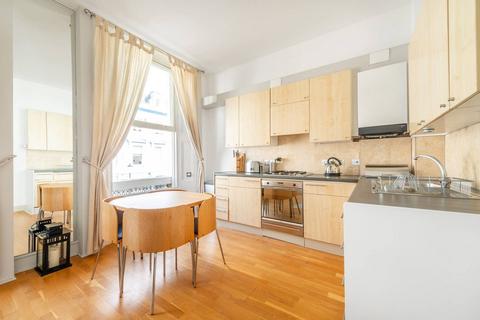 Ladbroke Crescent, Notting Hill, London, W11