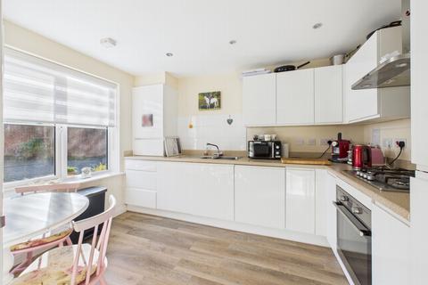 undefined, Knight Close, Haywards Heath, RH16