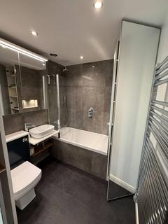 2 bedroom flat for sale, Candle Street, Tower Hamlets, London, E1