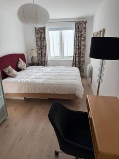 2 bedroom flat for sale, Candle Street, Tower Hamlets, London, E1