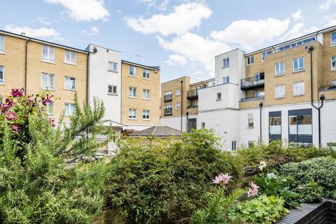 2 bedroom flat for sale, Candle Street, Tower Hamlets, London, E1