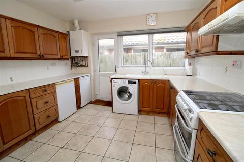 3 bedroom detached bungalow for sale, Hawth Park Road, Seaford