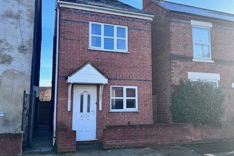 2 bedroom detached house to rent, Russell Street, Long Eaton, NG10 4LU