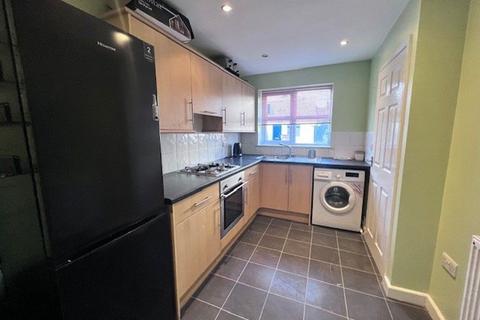 2 bedroom detached house to rent, Russell Street, Long Eaton, NG10 4LU