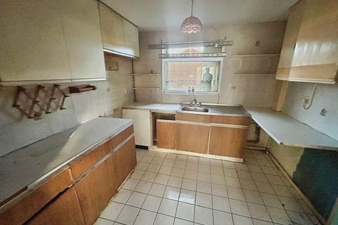 3 bedroom terraced house for sale, Greystones Road, Whiston, Rotherham, South Yorkshire, S60