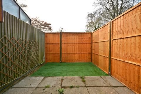 1 bedroom in a house share to rent, Wordsworth, Bracknell, RG12