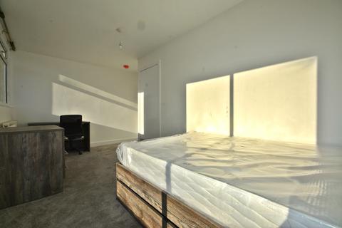 undefined, Wordsworth, Bracknell, RG12