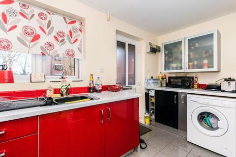 undefined, Honeywood Close, Portsmouth, PO3