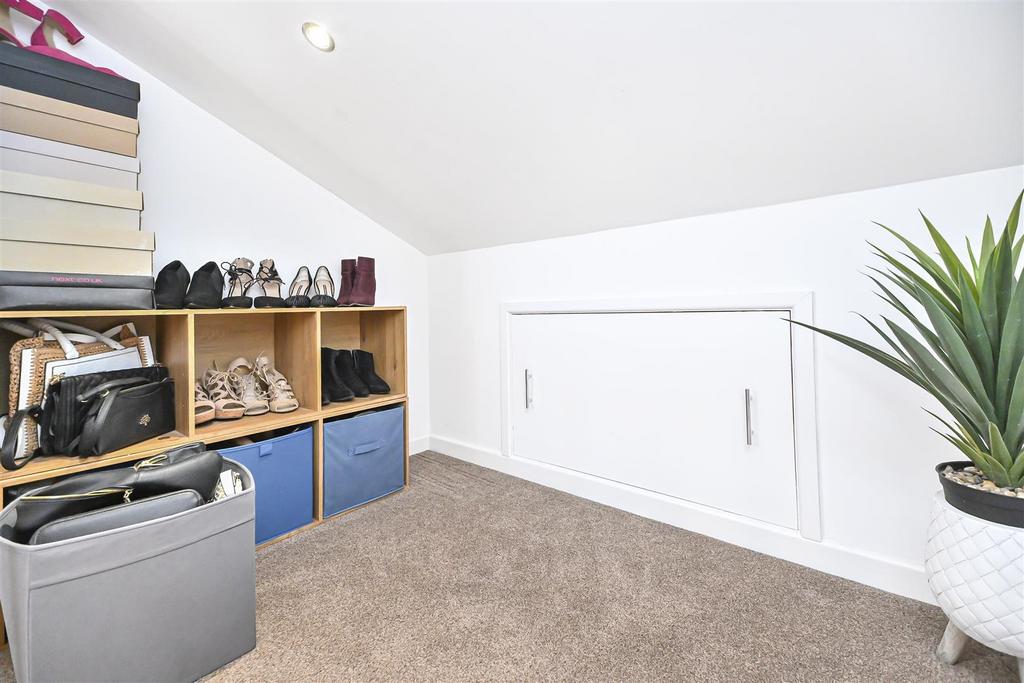 17 Thames Avenue Loft Snug Area (1).jpg