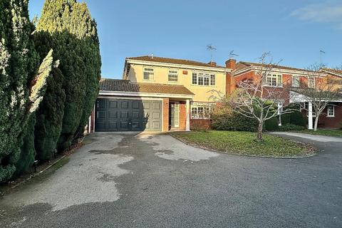 4 bedroom detached house for sale - Wisley Close, East Hunsbury, Northampton NN4