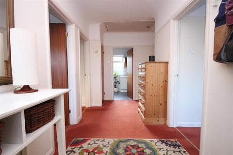 undefined, HILLSIDE ROAD, ASHTEAD, KT21