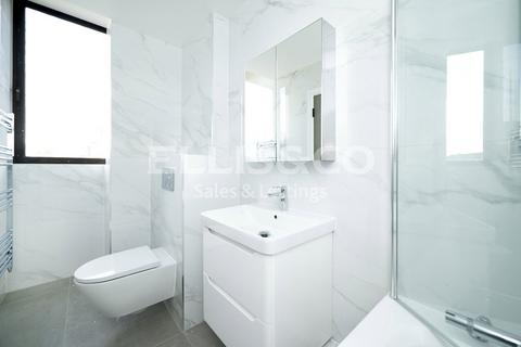 undefined, High Road, Whetstone, N20