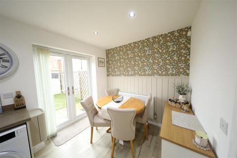 undefined, Furlong Drive, Kingswood, Hull