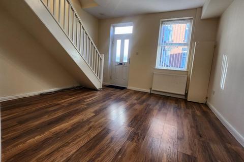 2 bedroom house to rent, Walker Street, Manchester M34