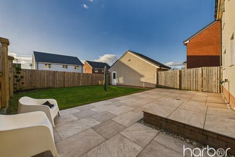 undefined, Pine Crescent, Moodiesburn, Glasgow, North Lanarkshire, G69 0DB