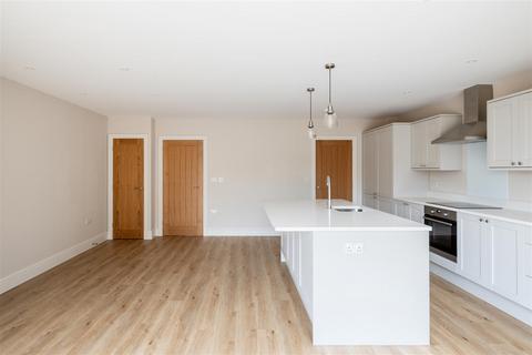 undefined, Fairfield Avenue, Horley