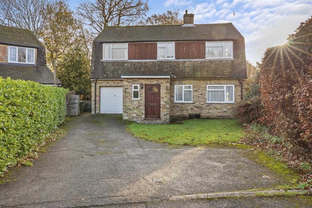 12 Lowlands Crescent, HP15 6 EG-3.jpg