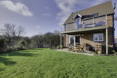 2 bedroom house for sale, 'Bumblebee Cottage', Turnberry Drive, The Bay, Filey