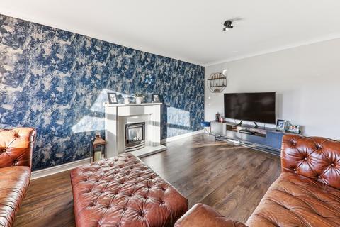4 bedroom detached house for sale, Hopefield Chase, Rothwell, Leeds, West Yorkshire