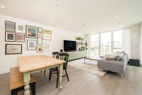 3 bedroom flat for sale, Norman Road, London SE10