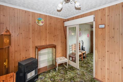 3 bedroom semi-detached house for sale, 8 Newlands Road, Barwell, Leicester, Leicestershire, LE9 8AL