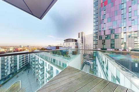 1 bedroom apartment to rent, Tennyson Apartments, 1 Saffron Central Square,, Croydon, CR0