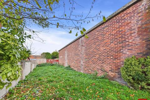 3 bedroom end of terrace house for sale, St. Catherine Street, Gloucester GL1