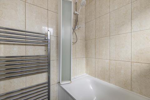 undefined, Meadow Close, London, SE6