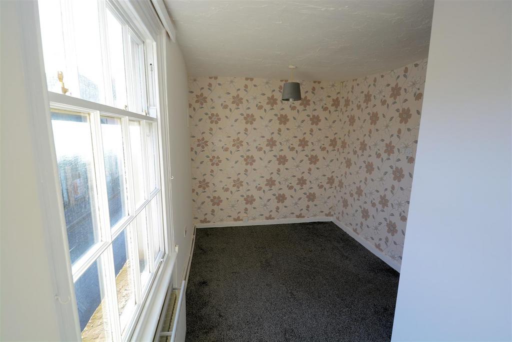 NEW s TREET l OUNGE.jpg