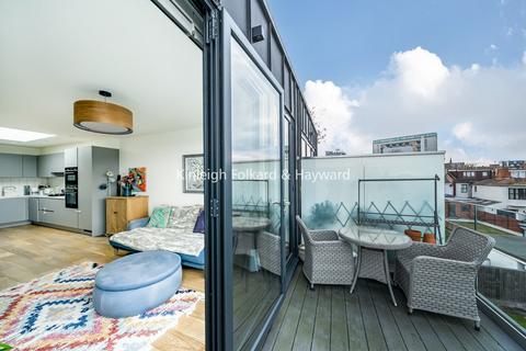 undefined, Woodhouse Road, London, N12