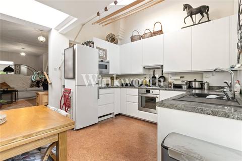 undefined, Darwin Road, London, N22