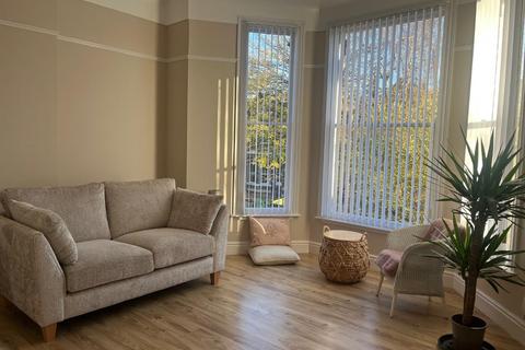 Sandringham Drive, Liverpool, L17 4JN