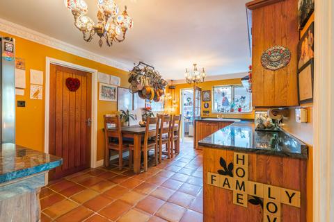 undefined, Detached Corner Plot Bungalow in Grimston