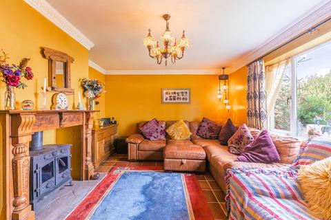 undefined, Detached Corner Plot Bungalow in Grimston