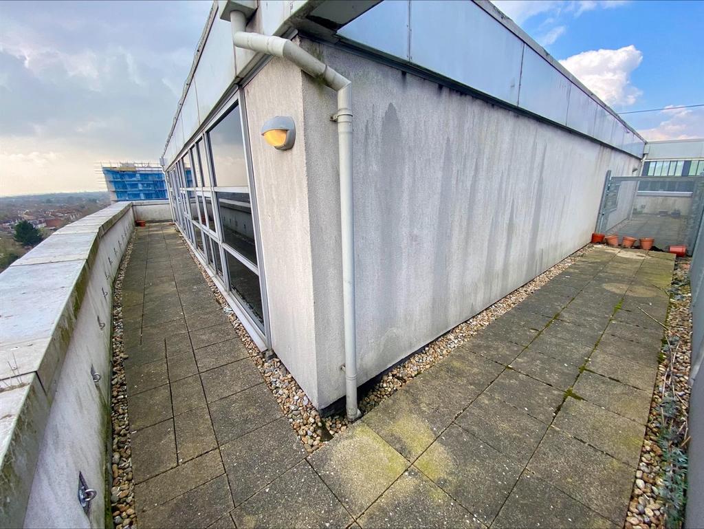 Private Roof Terrace