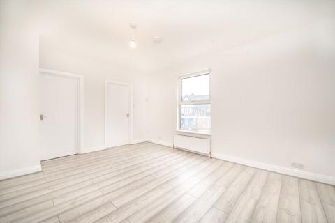 Hanworth Road, Hounslow TW4
