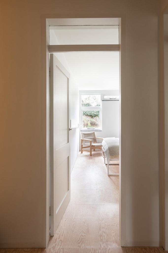 321281 - 7-LANGHAM-HOUSE-CLOSE-35.jpg