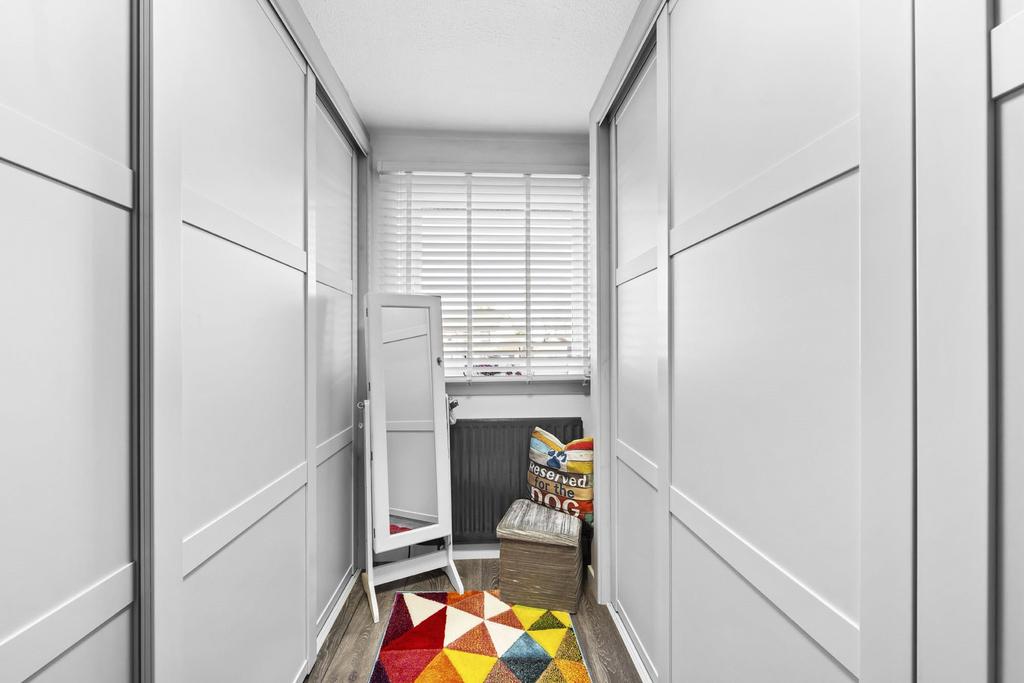 Bed 2/Dressing Room