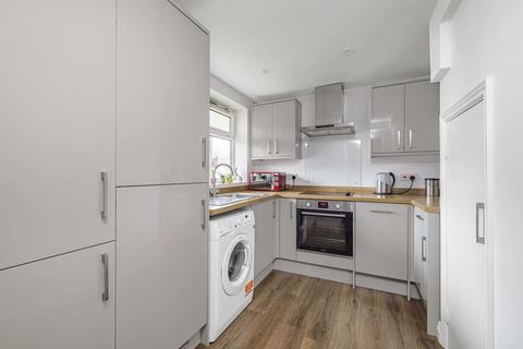 undefined, Warminster Road, London, SE25