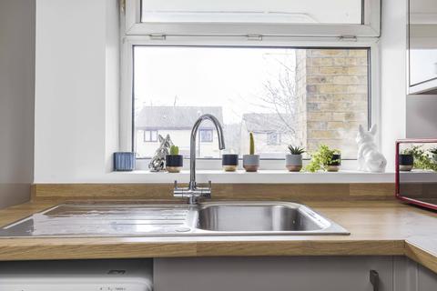 undefined, Warminster Road, London, SE25