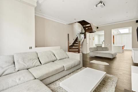 undefined, Holland Street, Kensington, London, W8