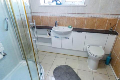2 bedroom apartment for sale, Sea Road, Rustington BN16